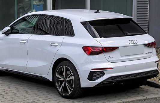 Tönungsfolie passgenau zugeschnitten und professionell montiert auf Audi A3 8y Sportback