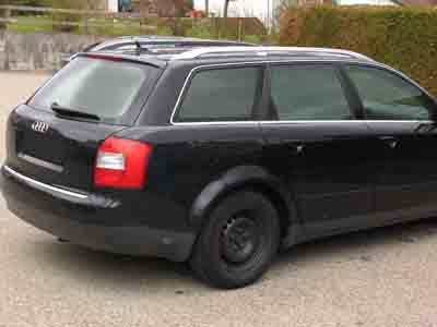 Tönungsfolie passgenau zugeschnitten und professionell montiert auf Audi A4 Avant B6