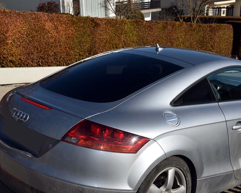 Tönungsfolie passgenau zugeschnitten und professionell montiert auf Audi TT 8j