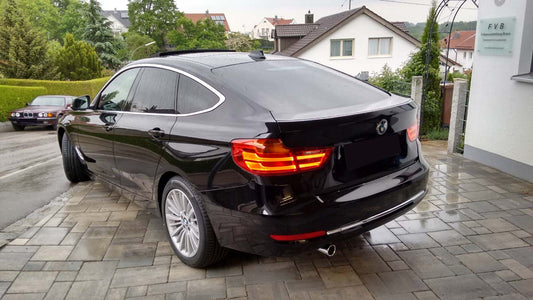 Tönungsfolie passgenau zugeschnitten und professionell montiert auf BMW 3er GT F34 – Beispiel mit FVB Carbon Folie