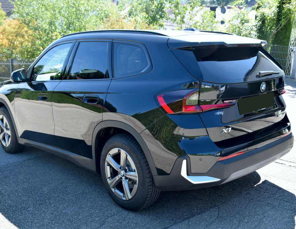 Passgenau zugeschnittenes Tönungsfolien Set für BMW X1 U11 – CNC Zuschnitt von FVB Carbon Folie