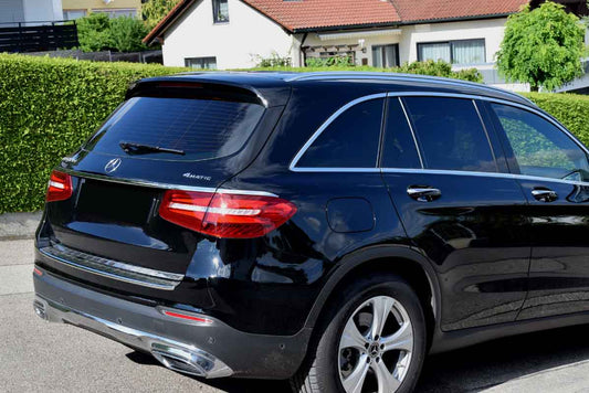 Tönungsfolie passgenau zugeschnitten und professionell montiert auf Mercedes GLC X253  – Beispiel mit FVB Ceramic Folie