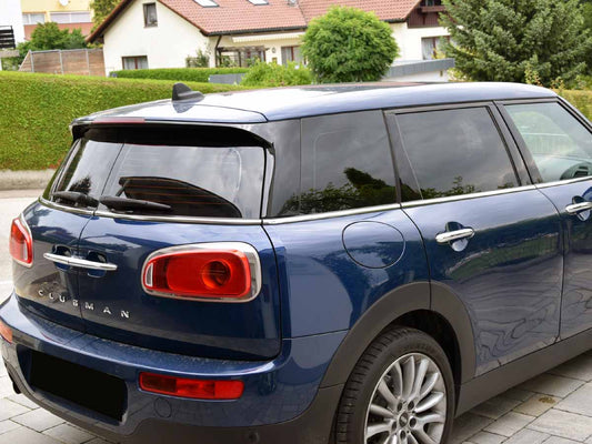 önungsfolie passgenau zugeschnitten und professionell montiert auf MINI Clubman – Beispiel mit FVB Carbon Folie