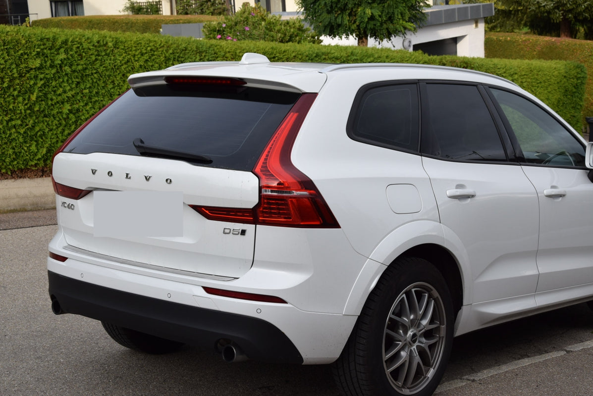 Tönungsfolie passgenau zugeschnitten und professionell montiert auf XC60 SPA – Beispiel mit FVB Carbon Folie