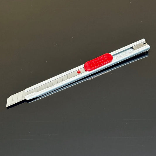 Cuttermesser mit 45-Grad Klinge zum Zuschneiden von Tönugsfolien